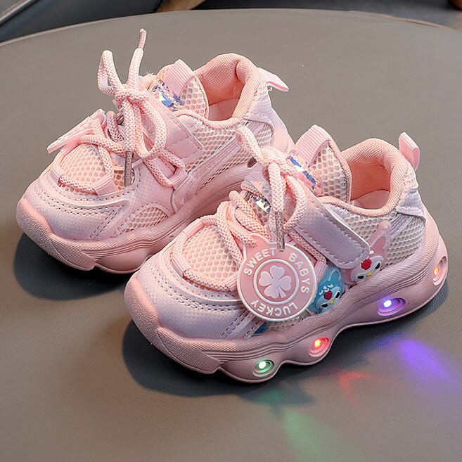Bright light baby girls cartoon  breathable mesh soft bottom running light pink colored shoes