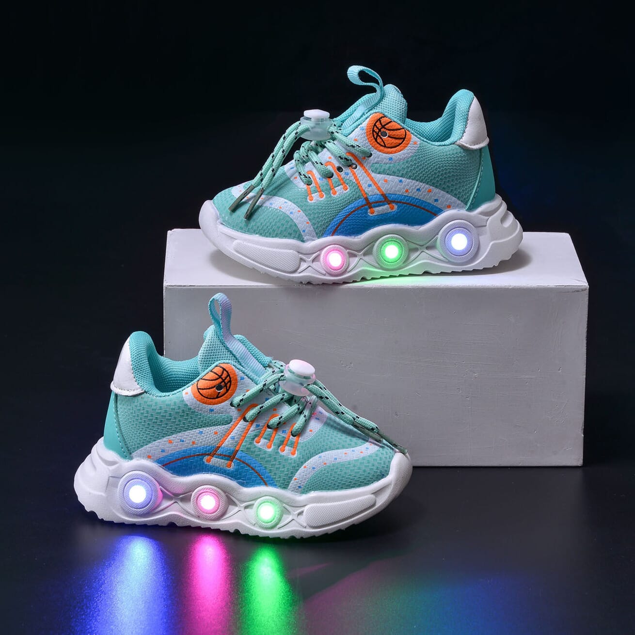 Kids LED Basketball Light-Up green premium sneakers