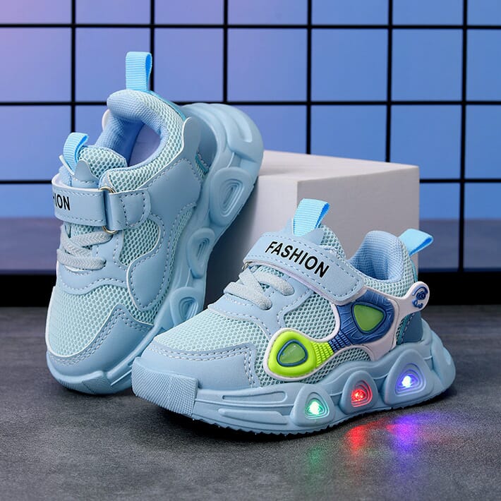 LED flashing Bright light sneaker non-slip breathable mesh shoes children blue shoes